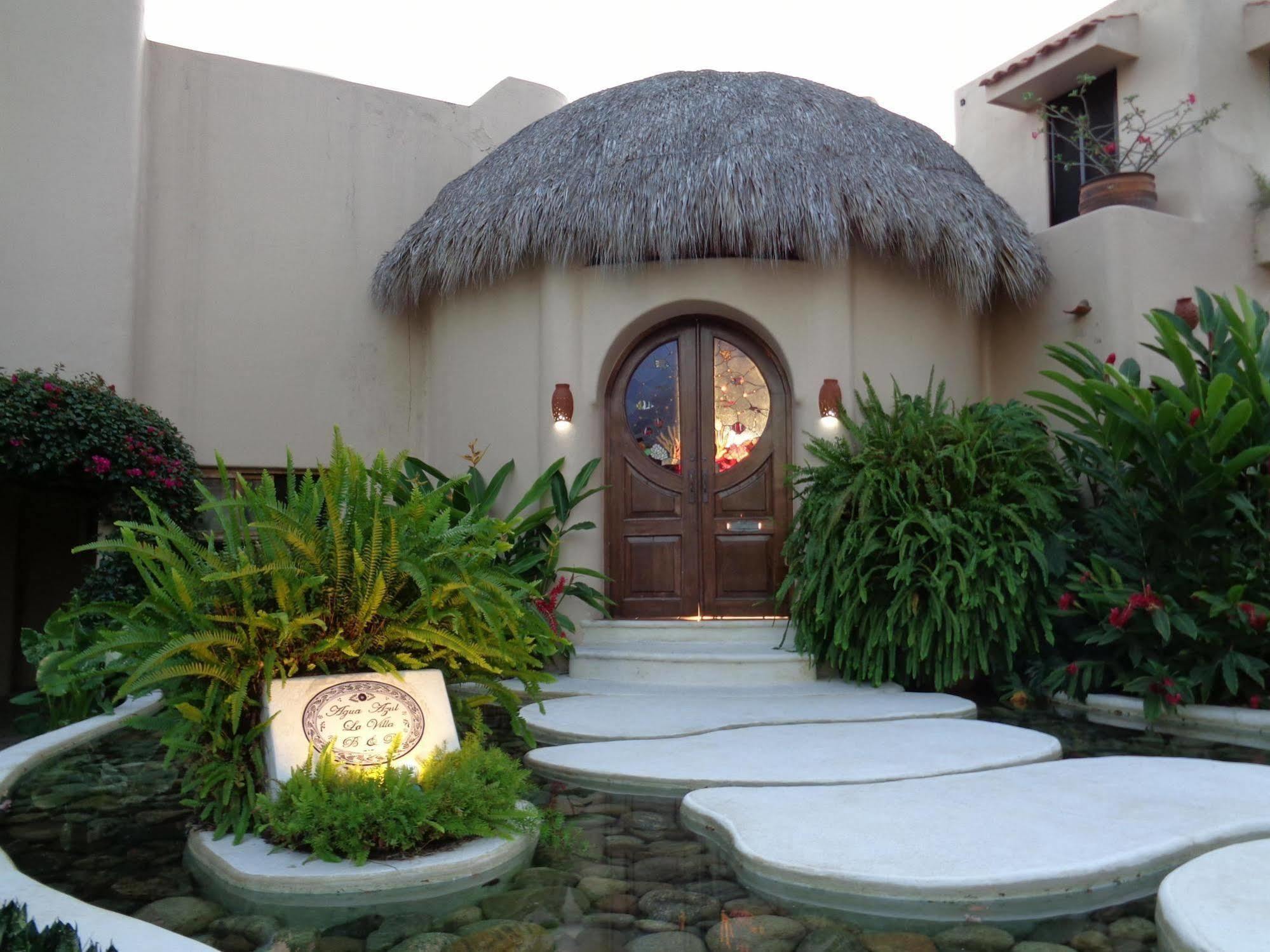 Agua Azul La Villa Santa Cruz Huatulco Exterior foto